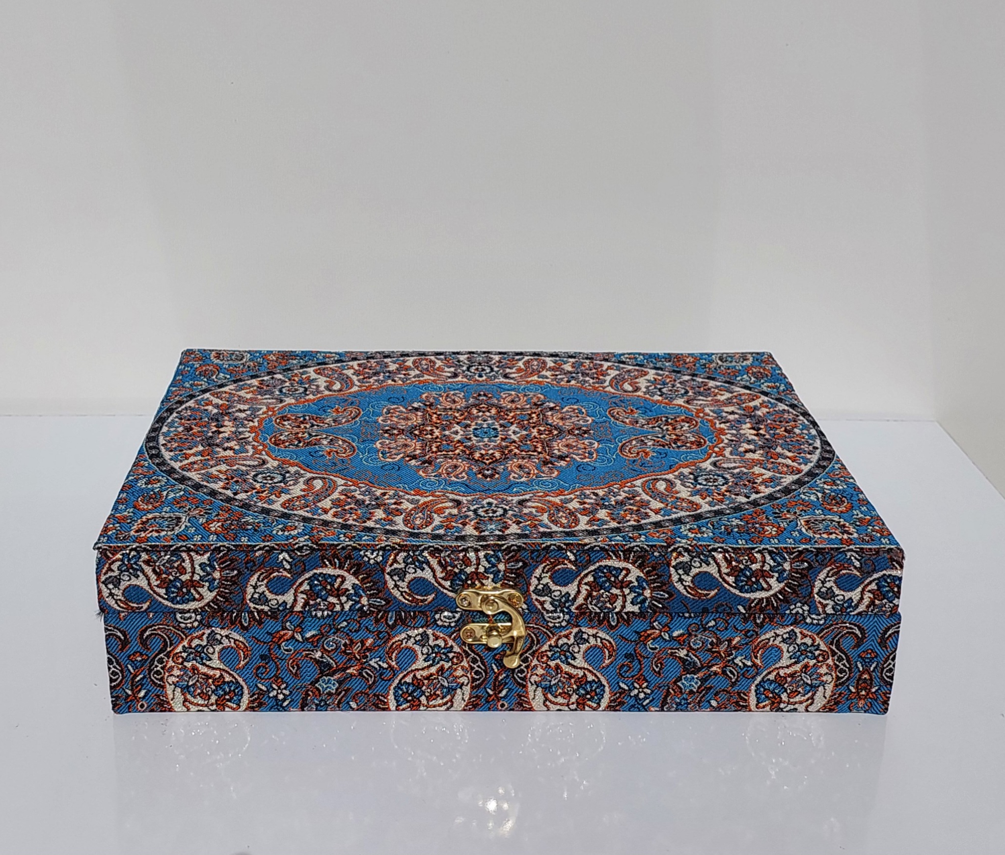 جعبه ترمه مستطیل ابعاد ۲۰×۳۰ سانتی‌متر
